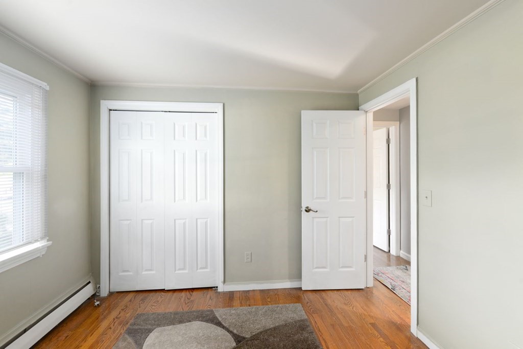 493 Forest Hills Road Springfield, MA 01128 - Photo 26 of 35