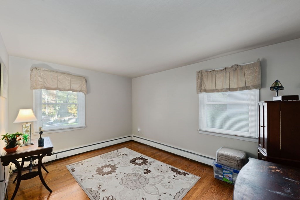 493 Forest Hills Road Springfield, MA 01128 - Photo 28 of 35