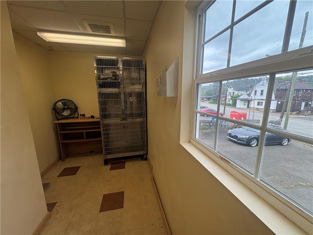 971 Pittsburgh Street Springdale, PA 15144 - Photo 10 of 16