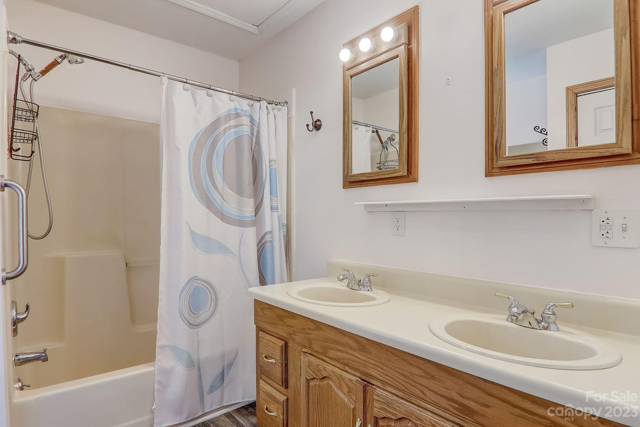 2 Goodson Hill Road Candler, NC 28715 - Photo 31 of 46 Gallery Image 31