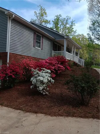 $354,000 | 1070 Dun Avenue, Walnut Cove, NC 27052
