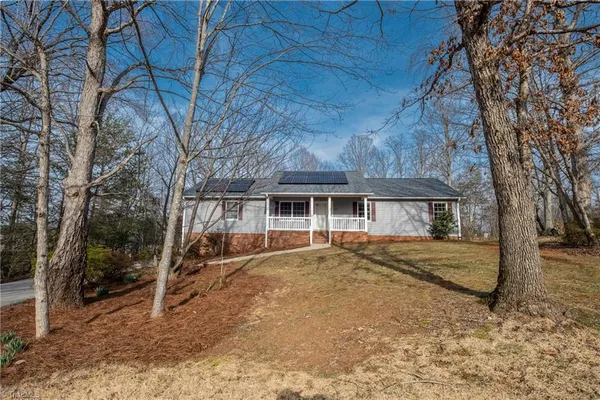 $359,900 | 1070 Dun Avenue, Walnut Cove, NC 27052