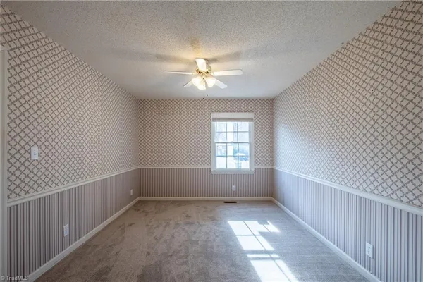 $359,900 | 1070 Dun Avenue, Walnut Cove, NC 27052