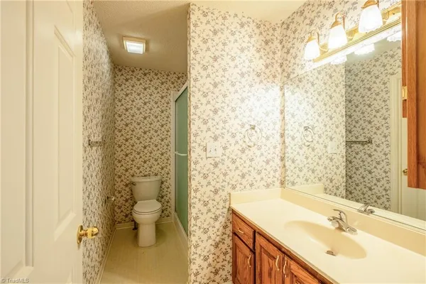 $354,000 | 1070 Dun Avenue, Walnut Cove, NC 27052