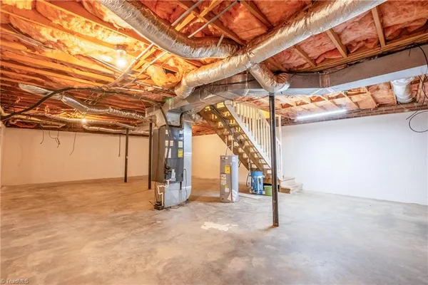 $354,000 | 1070 Dun Avenue, Walnut Cove, NC 27052