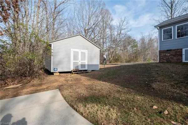 $354,000 | 1070 Dun Avenue, Walnut Cove, NC 27052