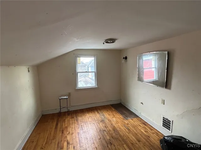 $100,000 | 104 Fountain Street, Syracuse, NY 13203