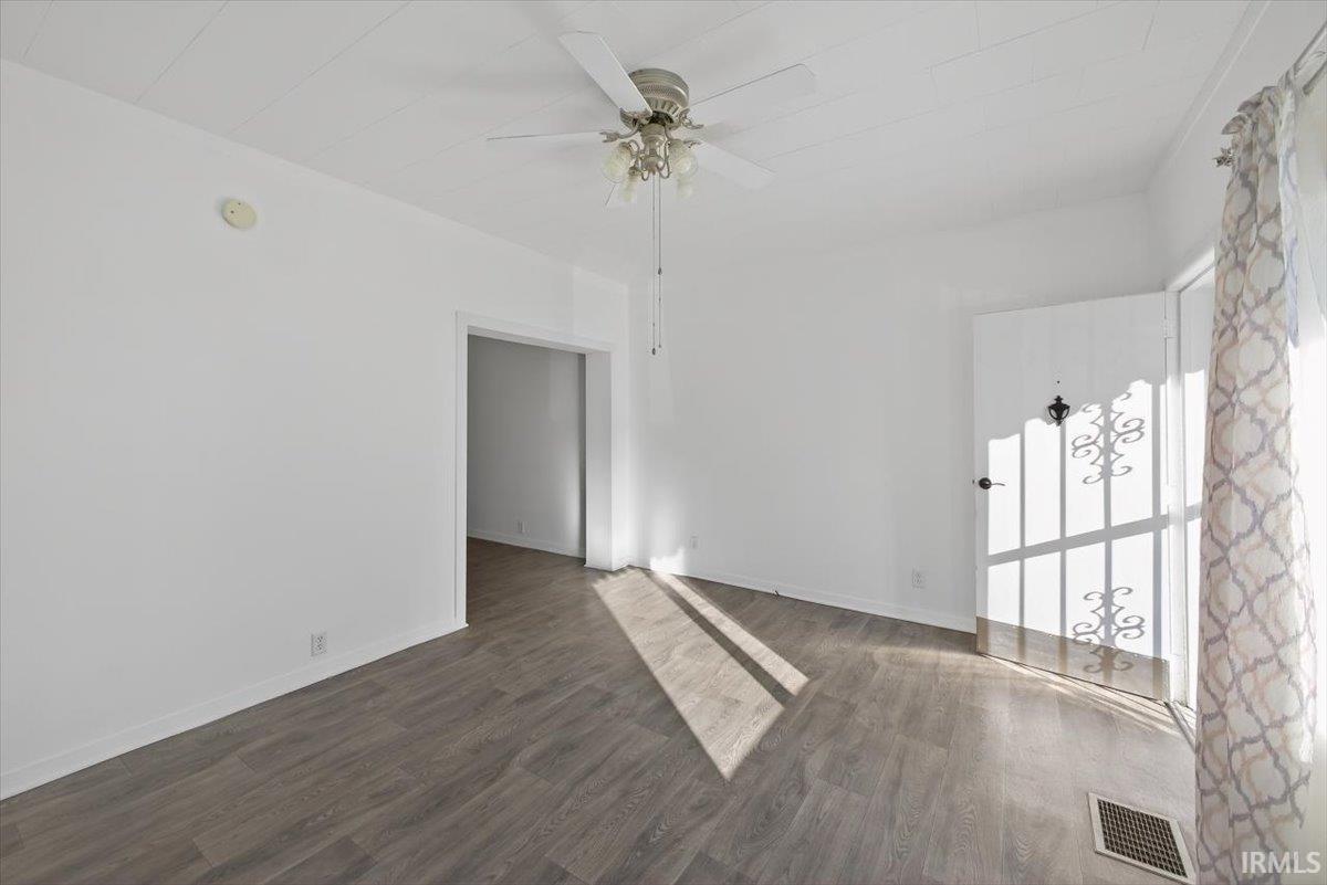 1114 Kossuth Street Lafayette, IN 47905 - Photo 3 of 35