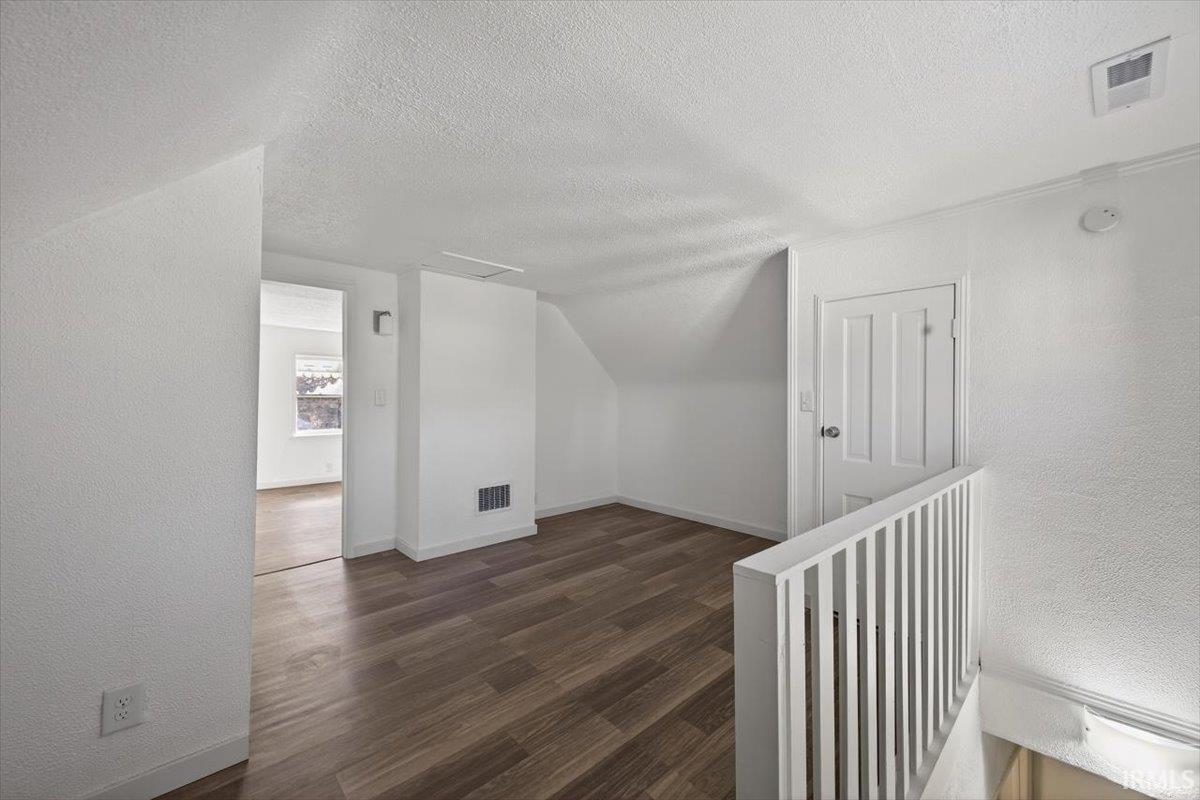 1114 Kossuth Street Lafayette, IN 47905 - Photo 5 of 35