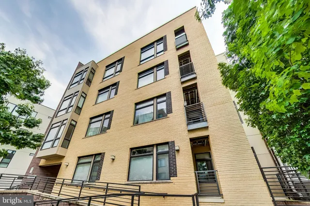 $3,650 | 3035 15th Street Northwest, Unit 105, Washington, DC 20009