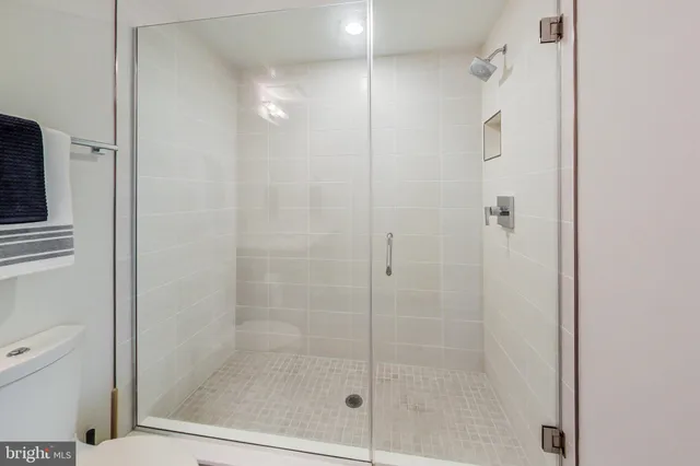 $3,650 | 3035 15th Street Northwest, Unit 105, Washington, DC 20009