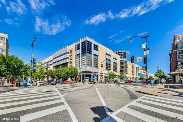 $3,650 | 3035 15th Street Northwest, Unit 105, Washington, DC 20009