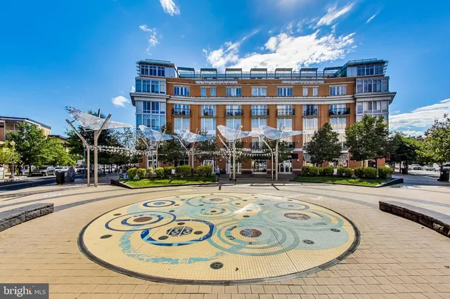 $3,650 | 3035 15th Street Northwest, Unit 105, Washington, DC 20009