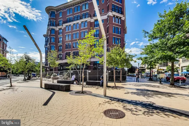 $3,650 | 3035 15th Street Northwest, Unit 105, Washington, DC 20009