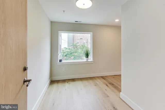 $3,650 | 3035 15th Street Northwest, Unit 105, Washington, DC 20009