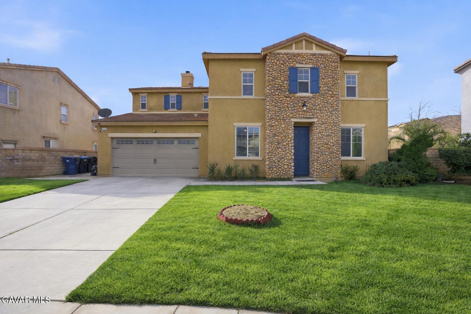 2134 Shellbark Court Palmdale, CA 93551 - Photo 1 of 54 grass