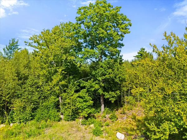 $349,000 | 27 Bowling Green Lane, Belfast, ME 04915
