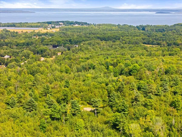 $349,000 | 27 Bowling Green Lane, Belfast, ME 04915