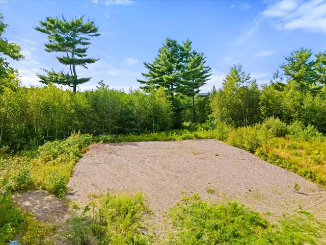 $379,000 | 27 Bowling Green Lane, Belfast, ME 04915