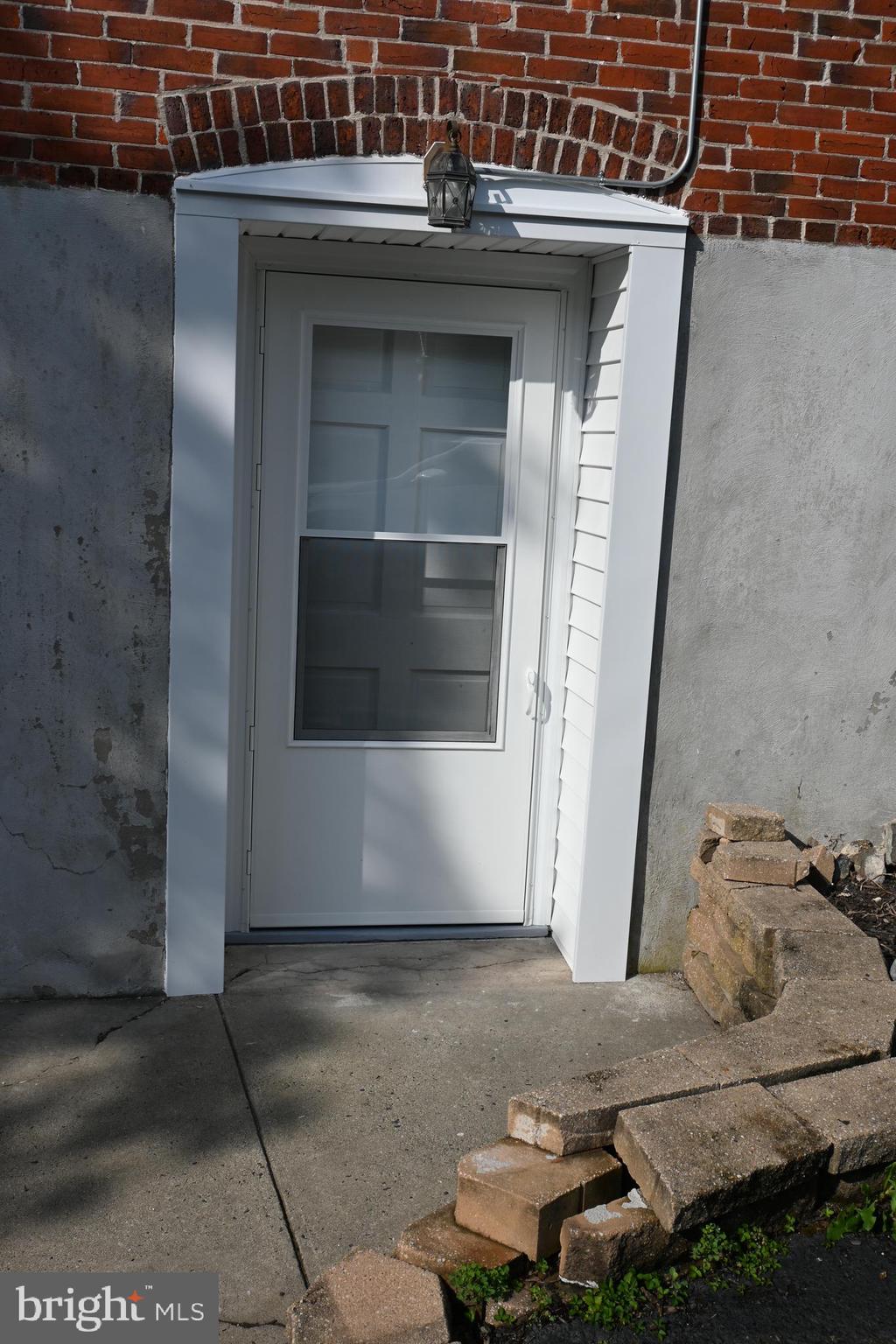 2191 Spinnerstown Road, Unit 4 Quakertown, PA 18951 - Photo 1 of 10 Exterior Entrance