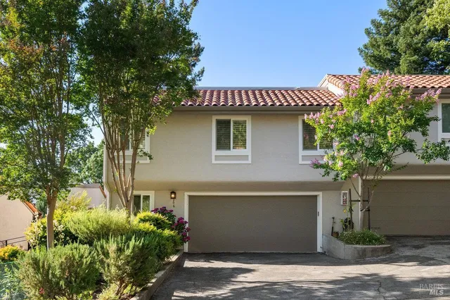 $1,050,000 | 206 Paseo Bernal, Moraga, CA 94556