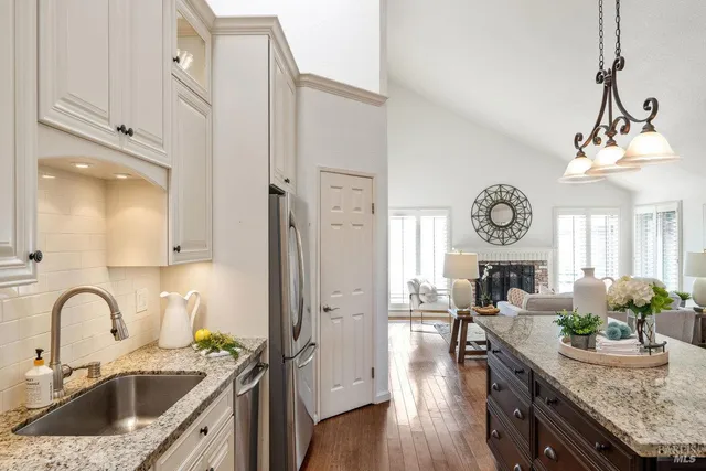 $1,050,000 | 206 Paseo Bernal, Moraga, CA 94556