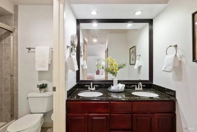 $1,050,000 | 206 Paseo Bernal, Moraga, CA 94556