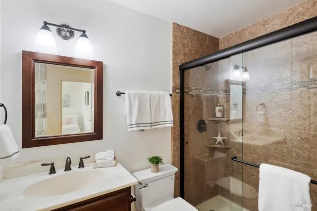 $1,050,000 | 206 Paseo Bernal, Moraga, CA 94556