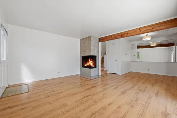 $3,995 | 1237 Evergreen Drive, Cardiff-by-the-Sea, CA 92007