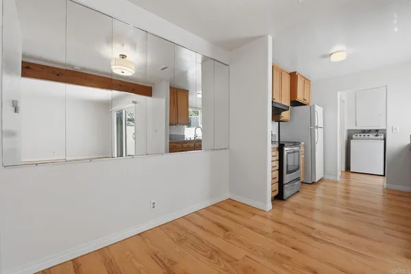 $3,995 | 1237 Evergreen Drive, Cardiff-by-the-Sea, CA 92007