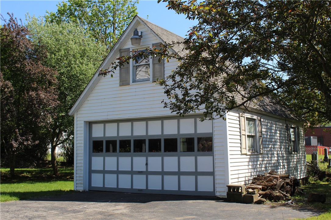 55 Spruce Street Roxbury, NY 12474 - Photo 3 of 29