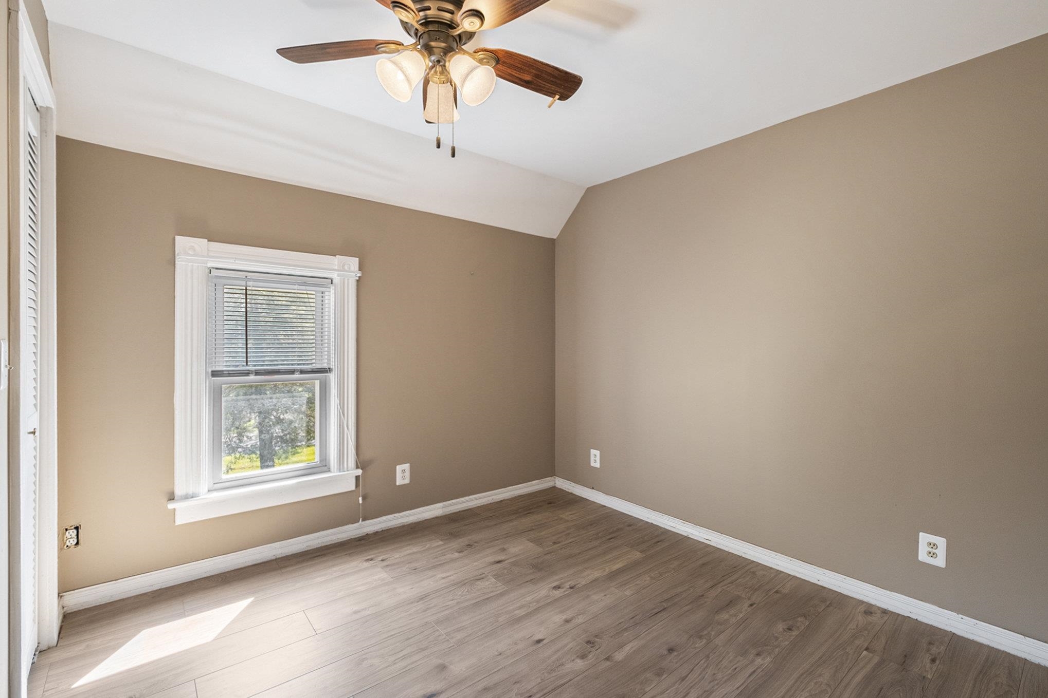 11815 Goodall Road Durand, MI 48429 - Photo 16 of 39 50154607-7b3d6e5f-fe0a-4d72-8367-8a0e52c8c44f.JPG