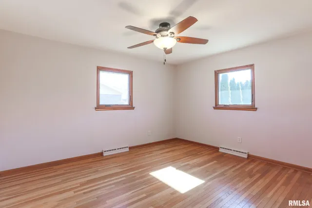 $210,000 | 916 East Emerson Street, Morton, IL 61550