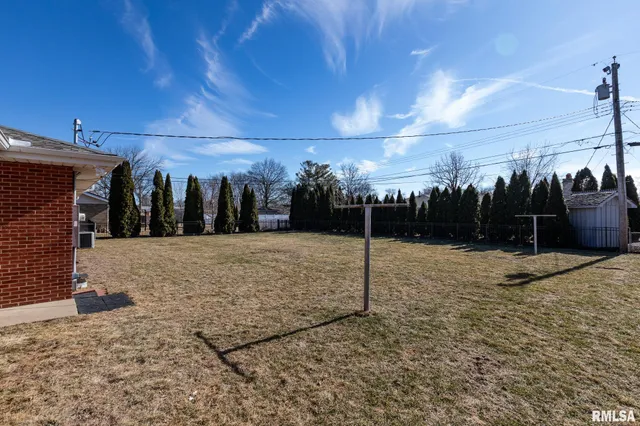 $210,000 | 916 East Emerson Street, Morton, IL 61550