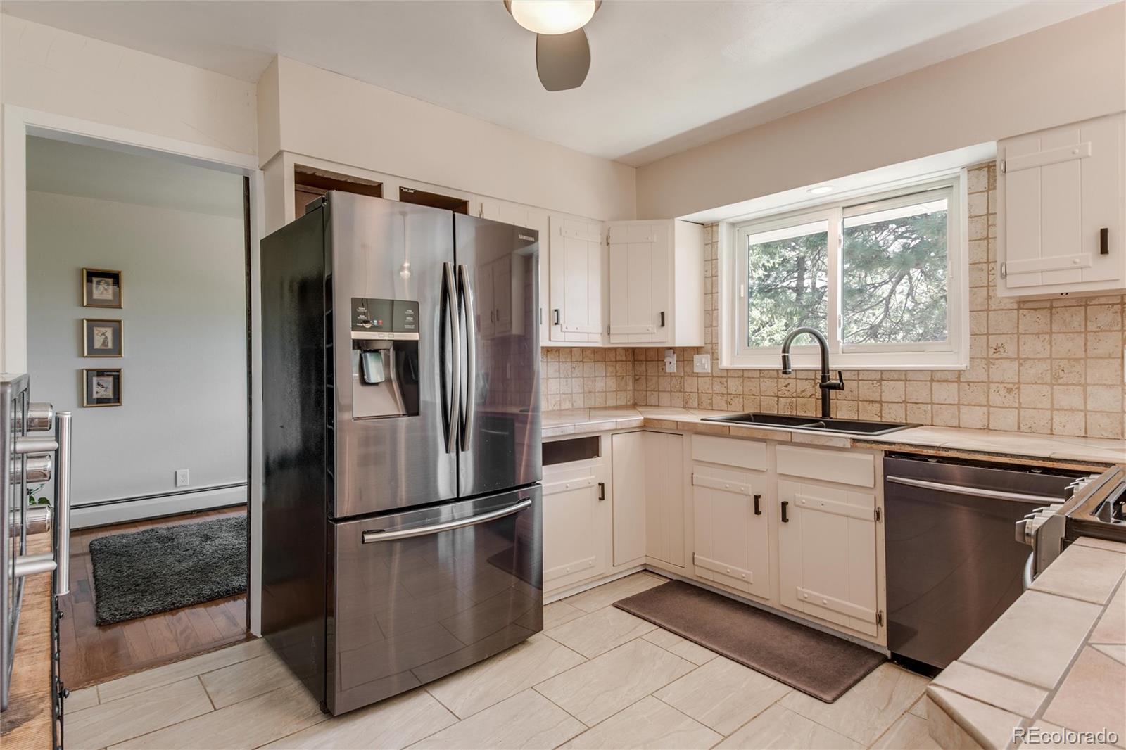 8714 Doubleheader Ranch Road Morrison, CO 80465 - Photo 12 of 40