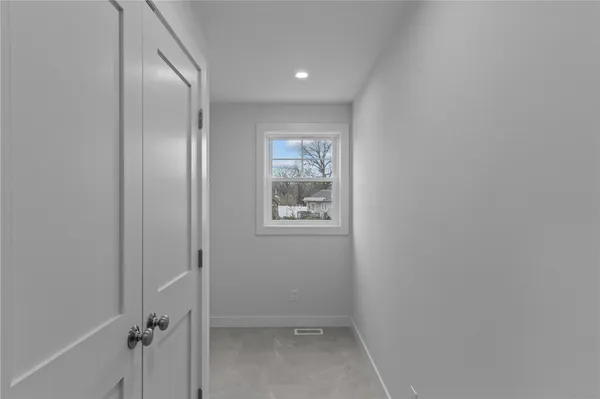 $630,000 | 88 Child Lane, Warwick, RI 02886
