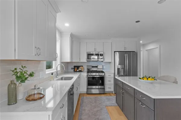 $630,000 | 88 Child Lane, Warwick, RI 02886