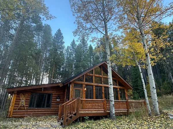 $2,100,000 | 3950 Redtop Lane, Wilson, WY 83014