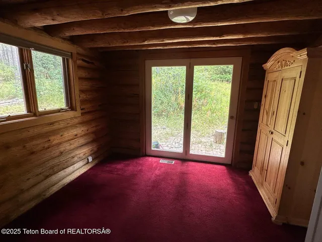 $2,100,000 | 3950 Redtop Lane, Wilson, WY 83014