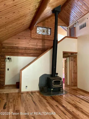 $2,100,000 | 3950 Redtop Lane, Wilson, WY 83014