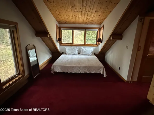 $2,100,000 | 3950 Redtop Lane, Wilson, WY 83014