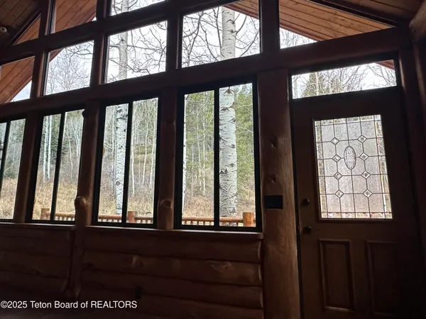 $2,100,000 | 3950 Redtop Lane, Wilson, WY 83014