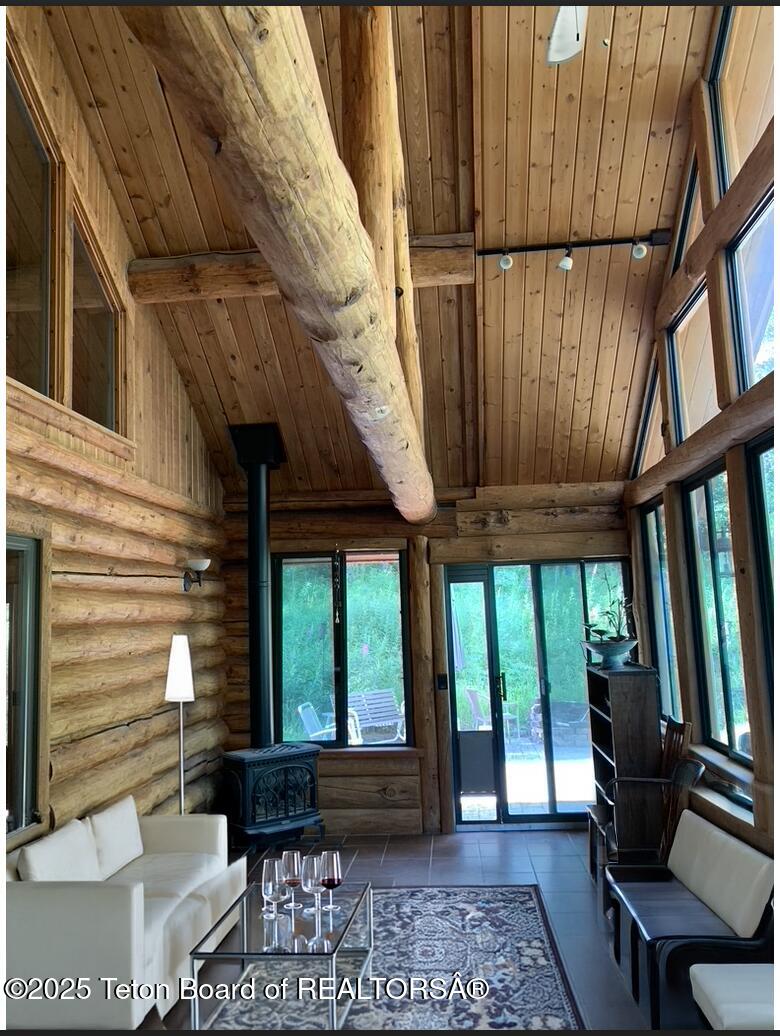 3950 Redtop Lane Wilson, WY 83014 - Photo 25 of 27 Sunroom AI