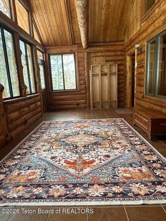 $2,100,000 | 3950 Redtop Lane, Wilson, WY 83014