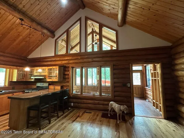 $2,100,000 | 3950 Redtop Lane, Wilson, WY 83014