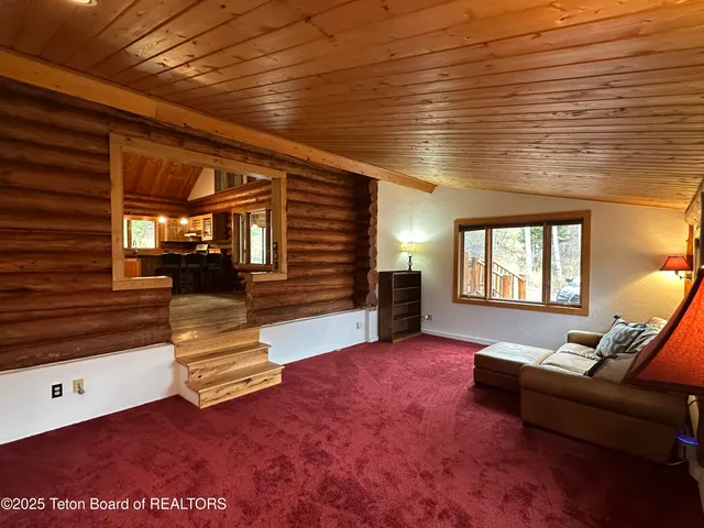 $2,100,000 | 3950 Redtop Lane, Wilson, WY 83014