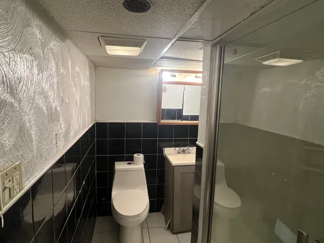 $319,000 | 5730 South Washtenaw Avenue, Chicago, IL 60629