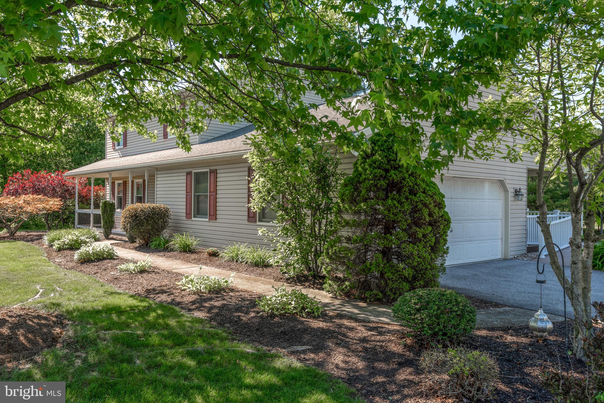 1858 West Lisburn Road Carlisle, PA 17015 - Photo 3 of 60
