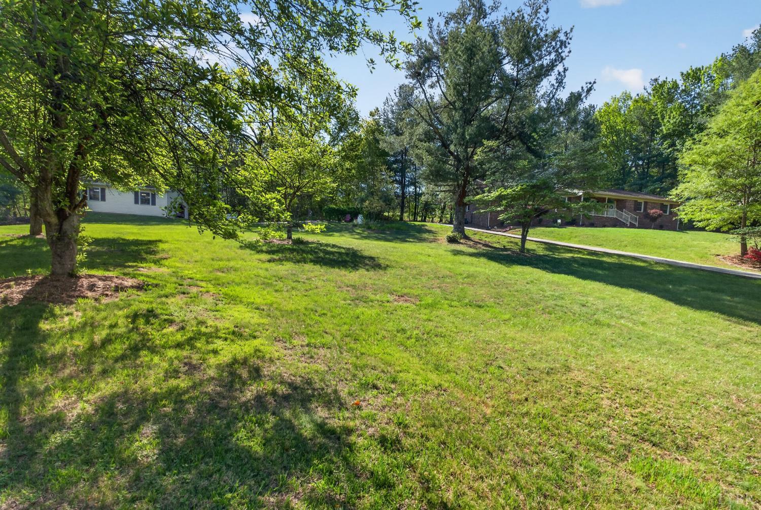 185 Clearview Circle Rustburg, VA 24588 - Photo 36 of 43 a view of yard with green space