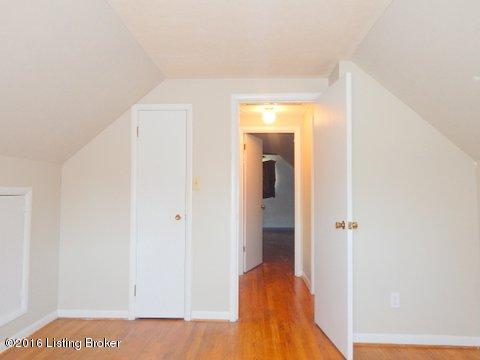 4817 Valla Road Louisville, KY 40213 - Photo 14 of 18 DSCN2823